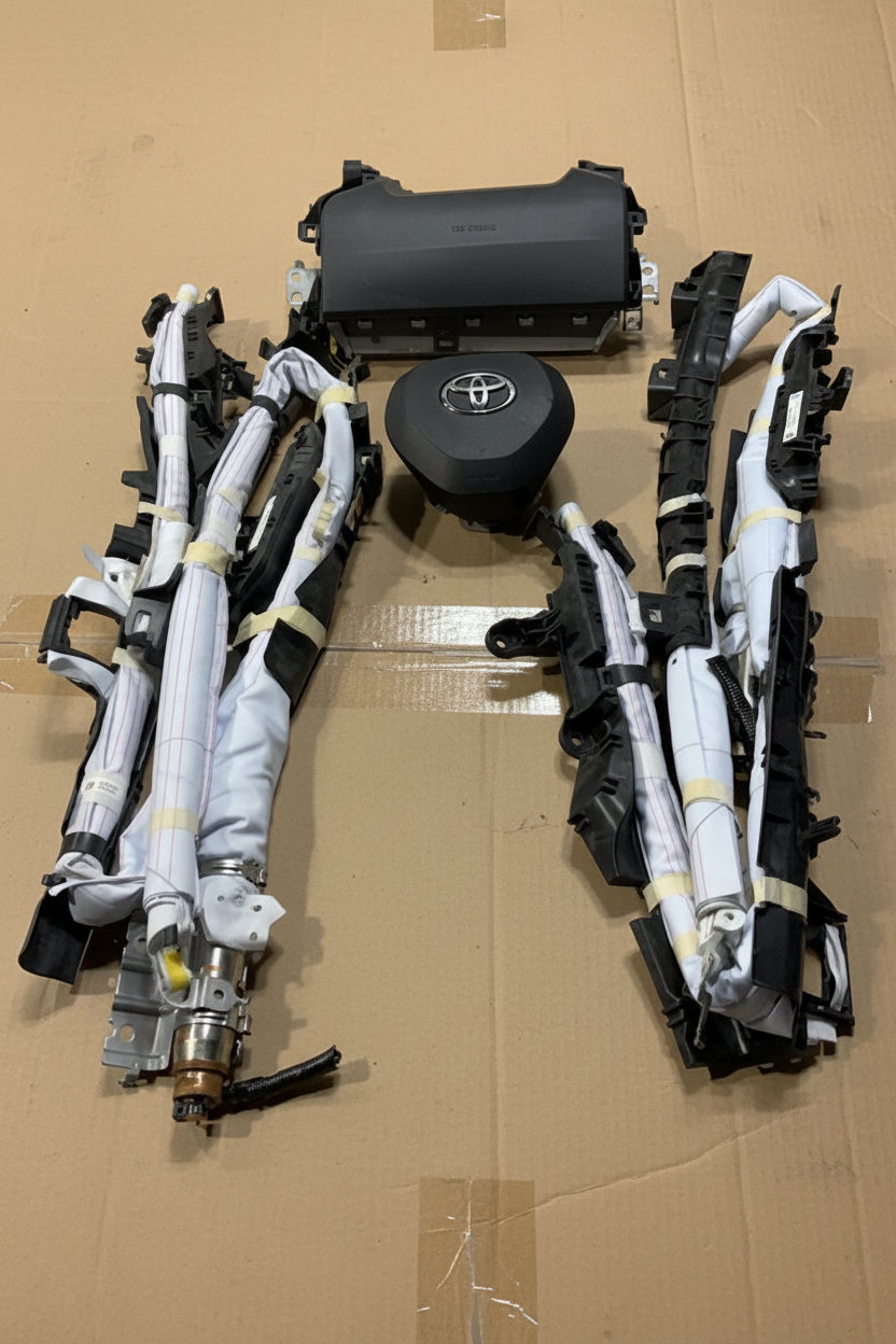 2020_2024_Toyota_Corolla_driversteering_knee_airbag_LH_RH_Roof_Curtain_Airbags