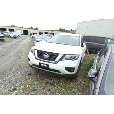 Nissan Pathfinder 2017 Used Headlights H00030