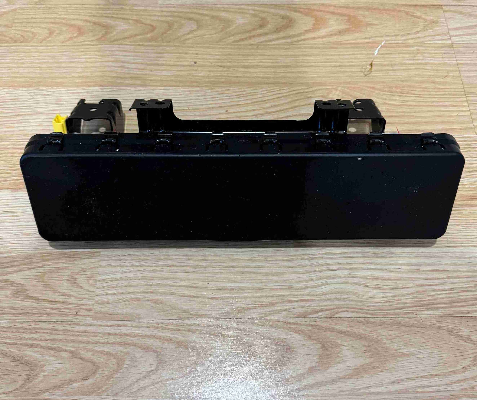 Acura MDX 2021-2024 Driver Bolster Knee Airbag Undeployed