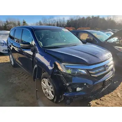 Honda Pilot 2016 Used  Tail Lights  T00026