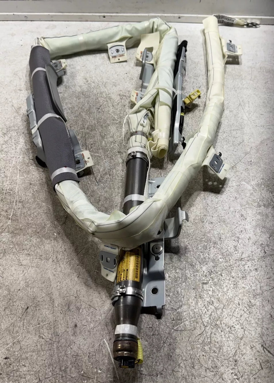 Toyota_4Runner_2014_2024_Left_Driver_Curtain_Roof_Used_Airbag